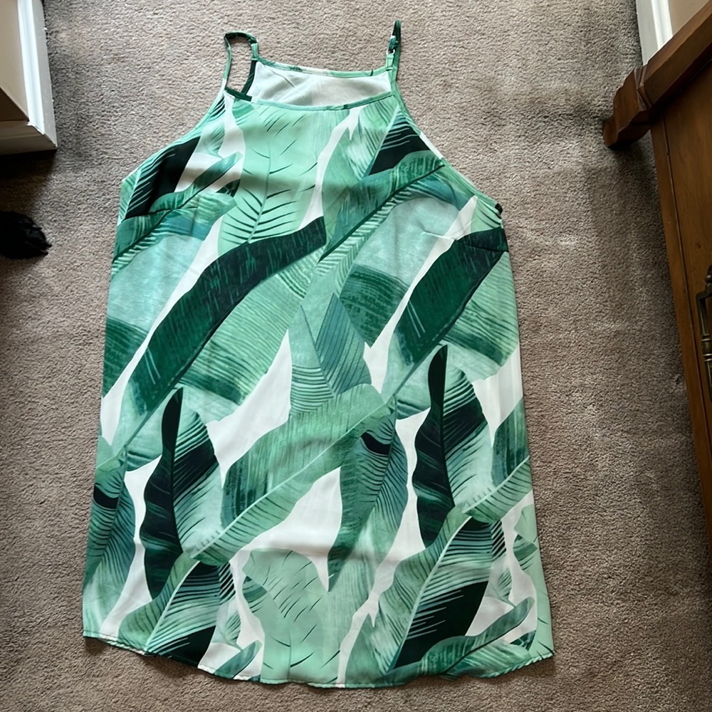Green spaghetti strap dress